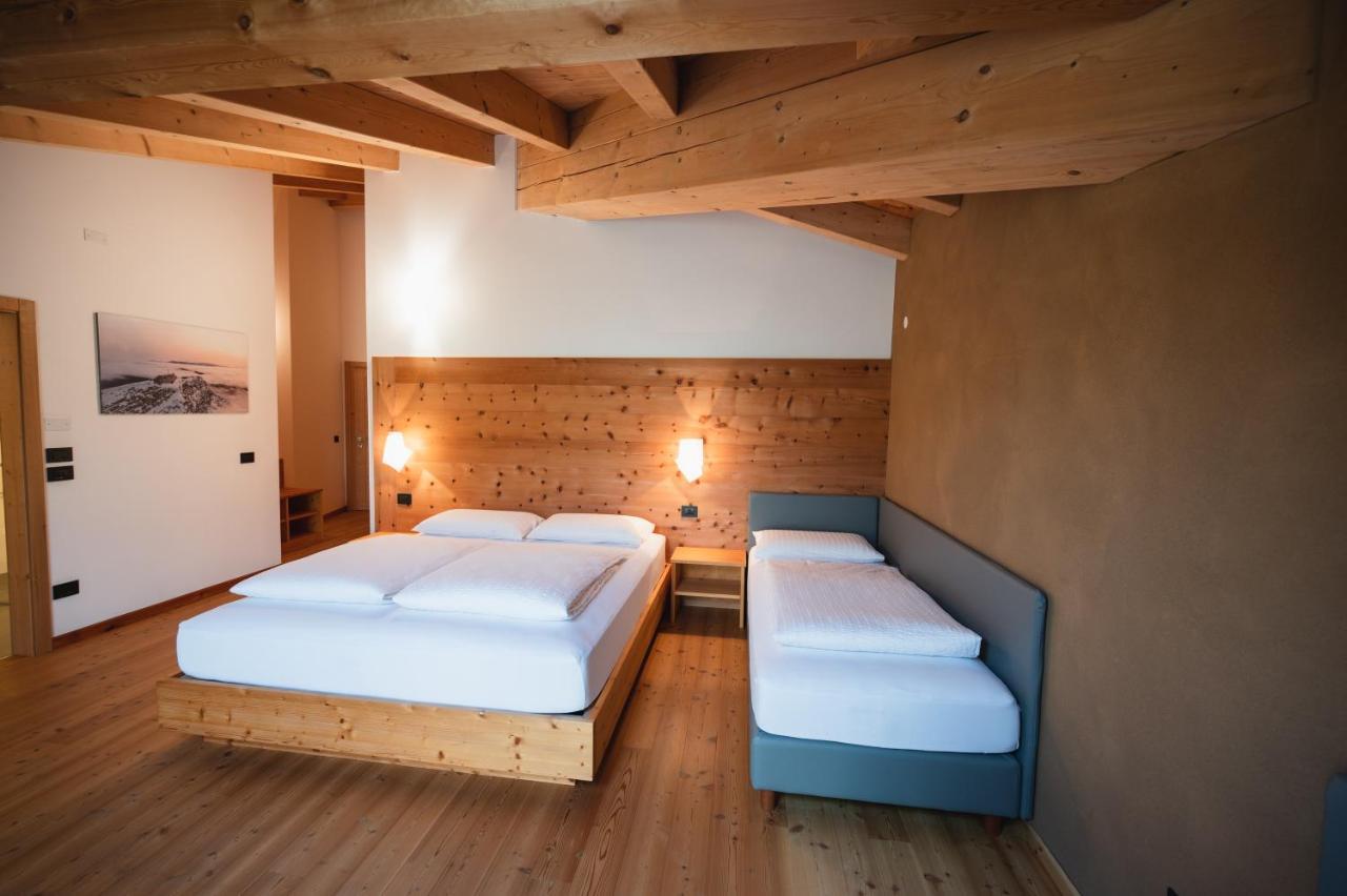 Garni Tuttotondo Otel Levico Terme Oda fotoğraf