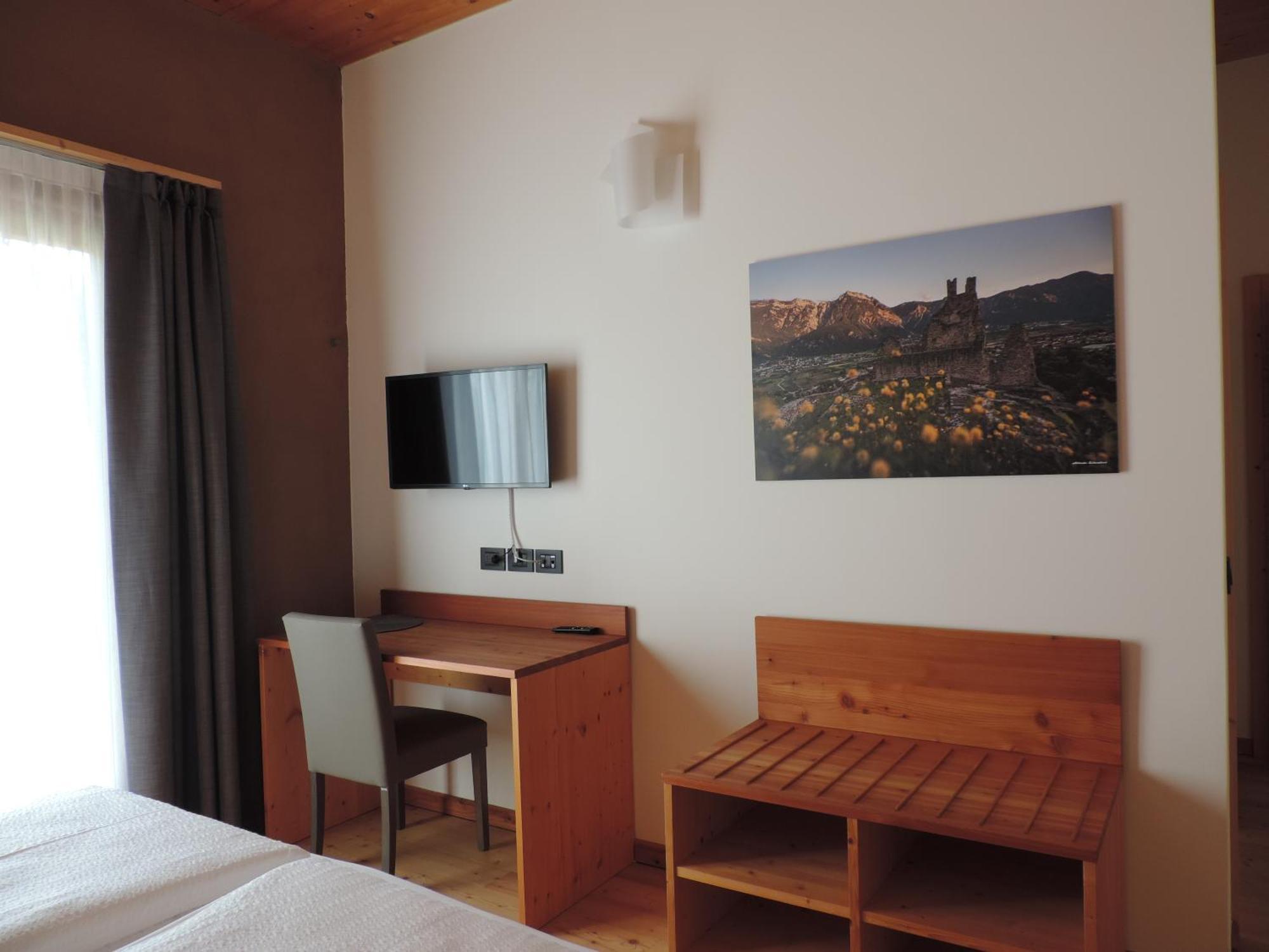 Garni Tuttotondo Otel Levico Terme Oda fotoğraf