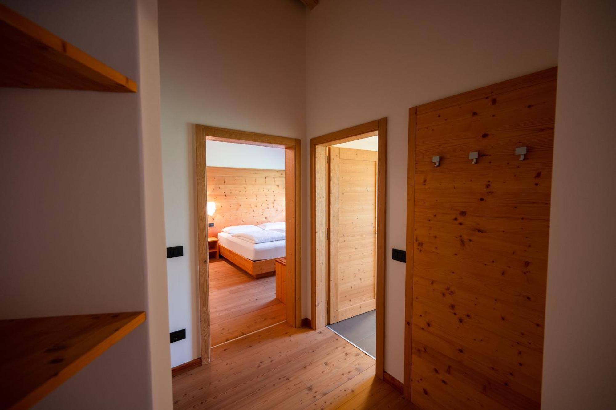 Garni Tuttotondo Otel Levico Terme Oda fotoğraf