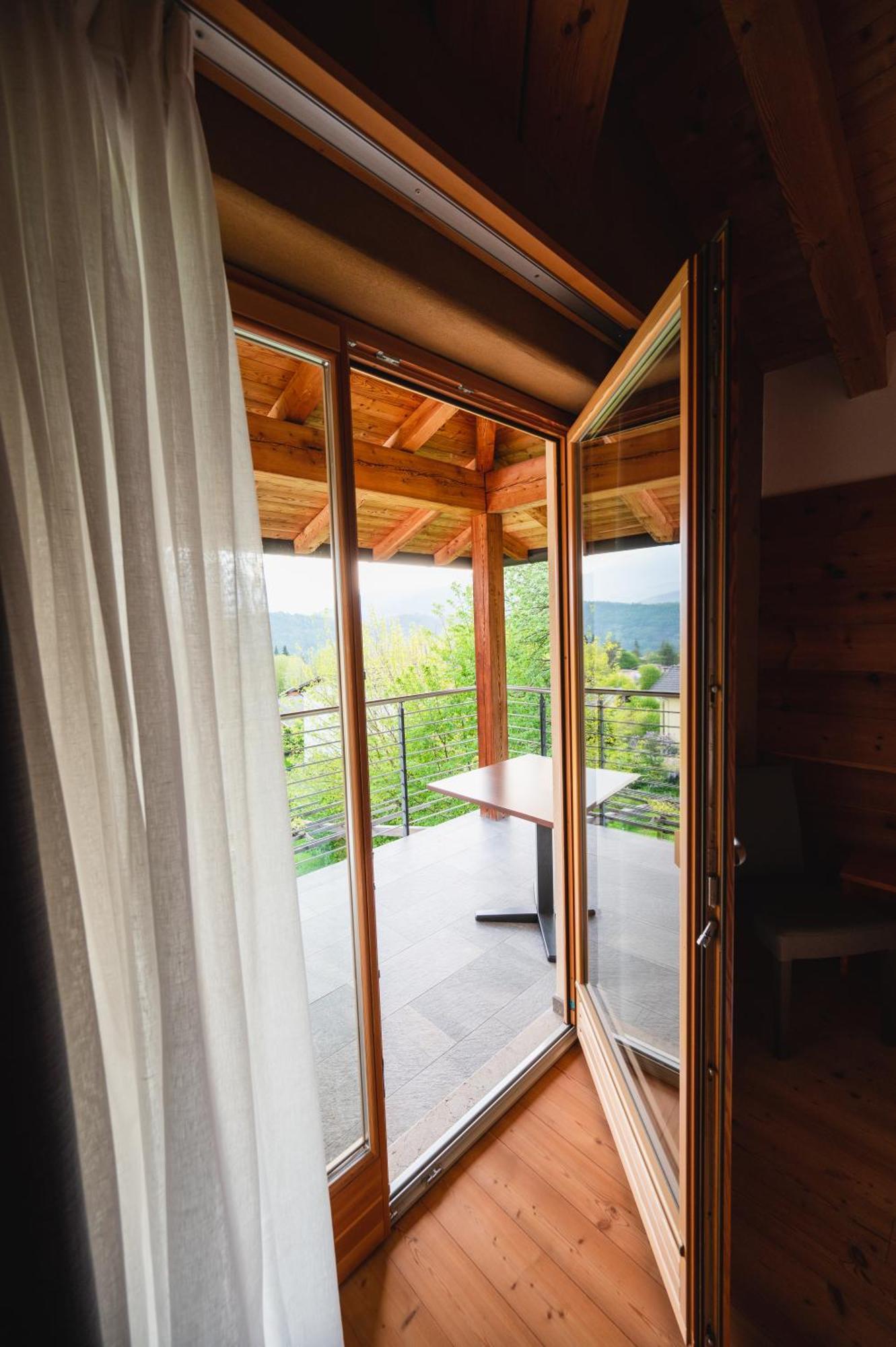 Garni Tuttotondo Otel Levico Terme Oda fotoğraf